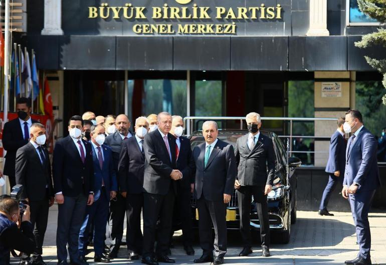 Cumhurbaşkanı Erdoğanla görüşen BBP lideri Desticiden ilk açıklama