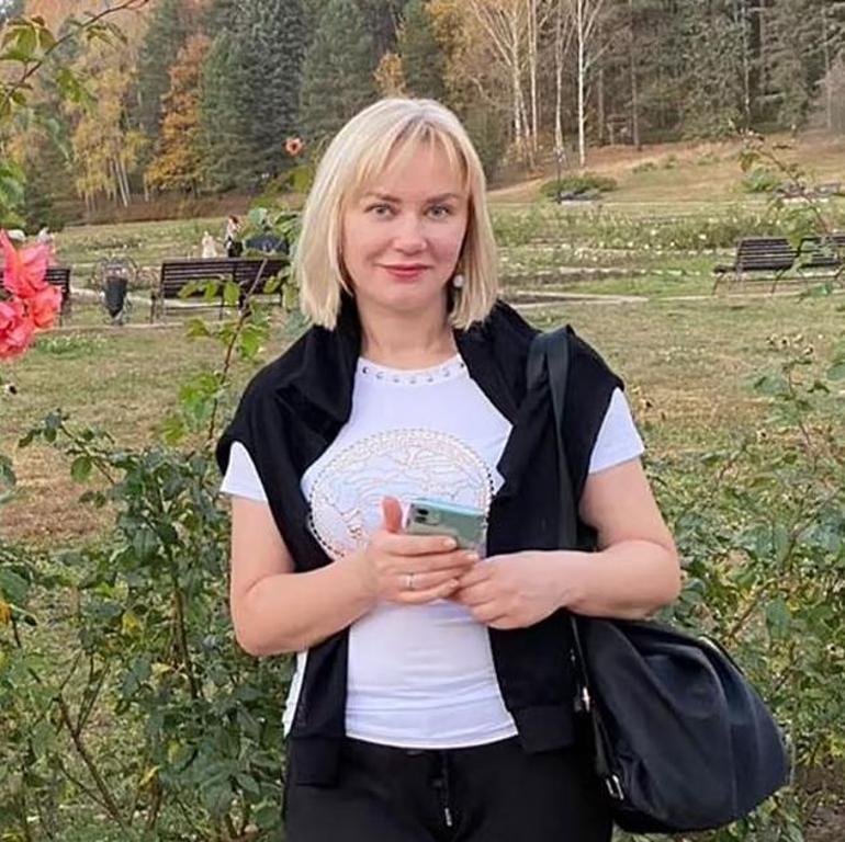 Eski Kremlin yetkilisi, eşi ve küçük kızı ölü bulundu