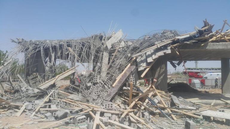 Konyada inşaatta çökme 2 işçi yaralandı