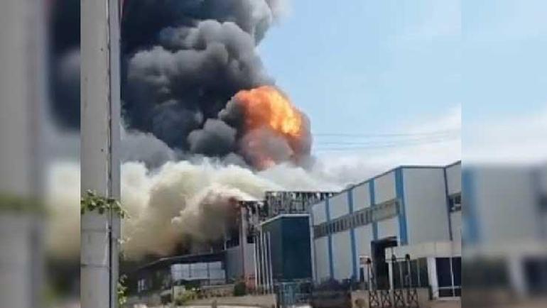 Bursada fabrika yangını Çok sayıda ekip bölgeye sevk edildi