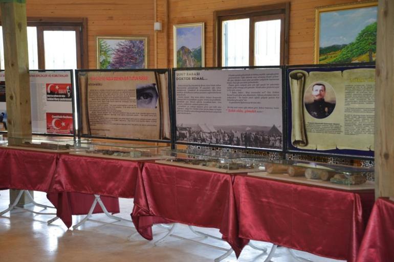 Çanakkale gezici müzesi Gediz’de... Ziyarete açıldı