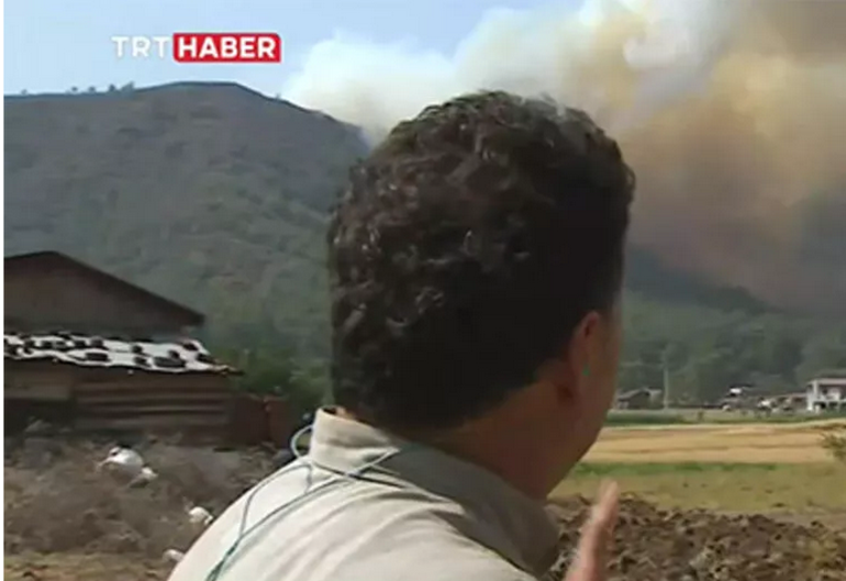 Marmaris yangınında CNN TÜRK ekibi alevlerin ortasında kaldı: Halil koş, koş