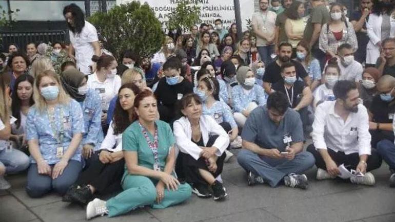 İstanbulda sağlık çalışanlarından şiddet protestosu