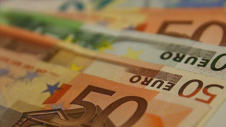 Bugünkü dolar kuru Dolar, euro, sterlin kaç TL 8 Temmuz 2022 Cuma döviz kuru güncel rakamlar