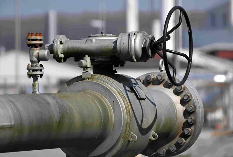 Alman ekonomisini çökertmek istiyor Putin, doğal gaz silahını çekti