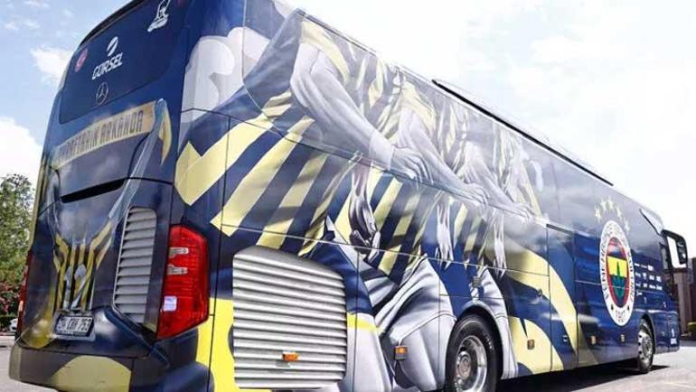 Fenerbahçe yeni A Takım otobüsünü tanıttı Dikkat çeken mesajlar