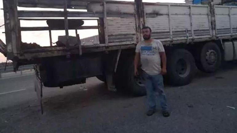 Diyarbakırda kamyondaki 500 kovan arı yandı