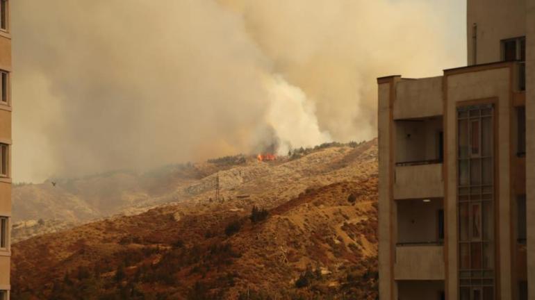 Gürcistan’ın yangınlarla mücadelesine Türkiye’nin uçak desteği devam ediyor