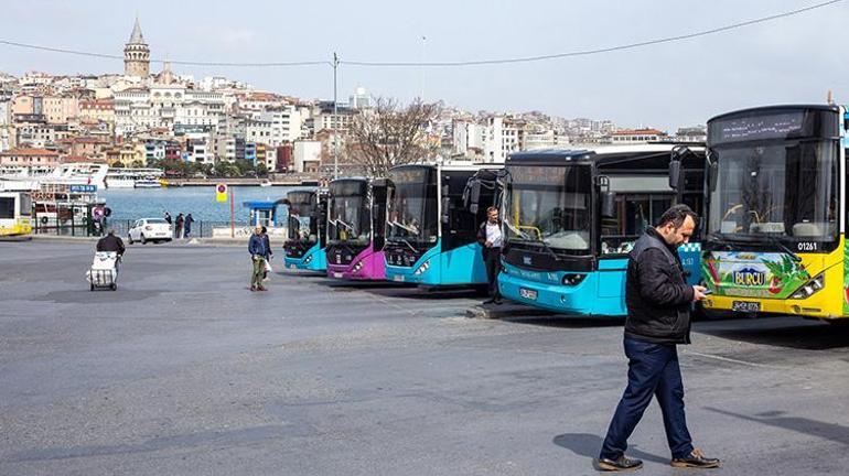 30 Ağustos’ta toplu taşıma ücretsiz mi Yarın (30 Ağustos Salı) İETT, Marmaray, metro, metrobüs bedava mı