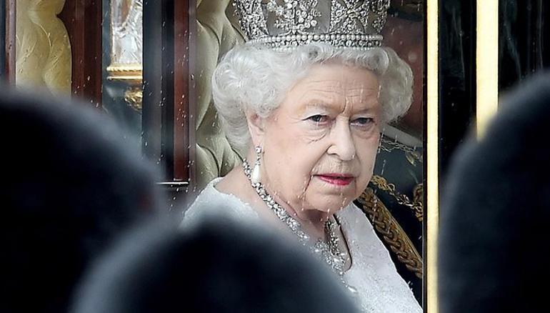 Kraliçe Elizabeth kimdir Neden öldü, kaç yaşındaydı İngiltere Kraliçesi 2. Elizabeth’in hayatı ve biyografisi