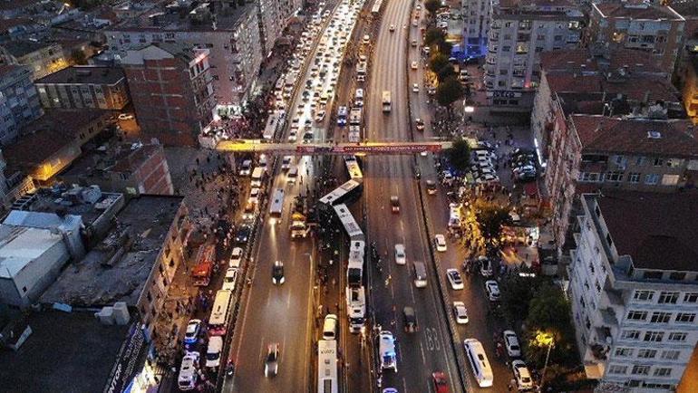 Avcılarda metrobüsler çarpıştı Yaralı sayısı yükseldi