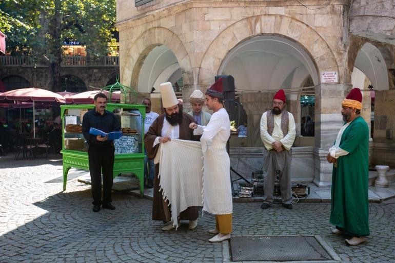 8 asırlık Ahilik geleneği Bursadaki Tarihi Koza Handa yaşatılıyor