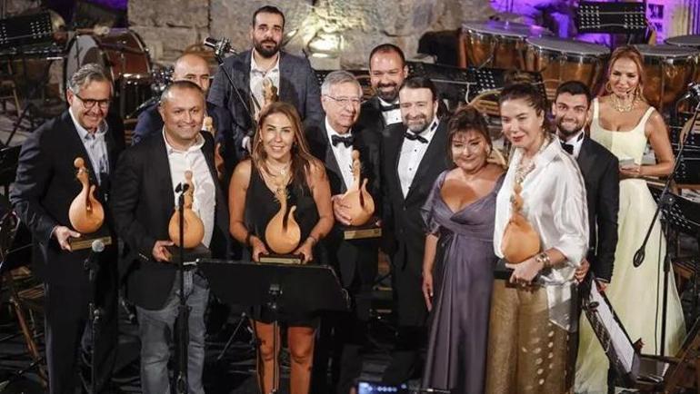 Efes Antik Kenti’nde filarmoni orkestrası ile 30uncu yıl töreni