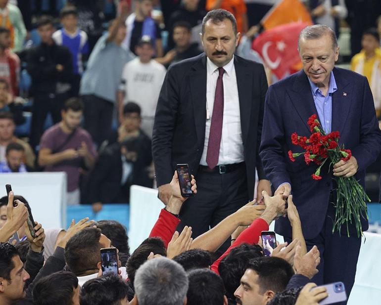Cumhurbaşkanı Erdoğandan, Gençlik Buluşması programında önemli açıklamalar