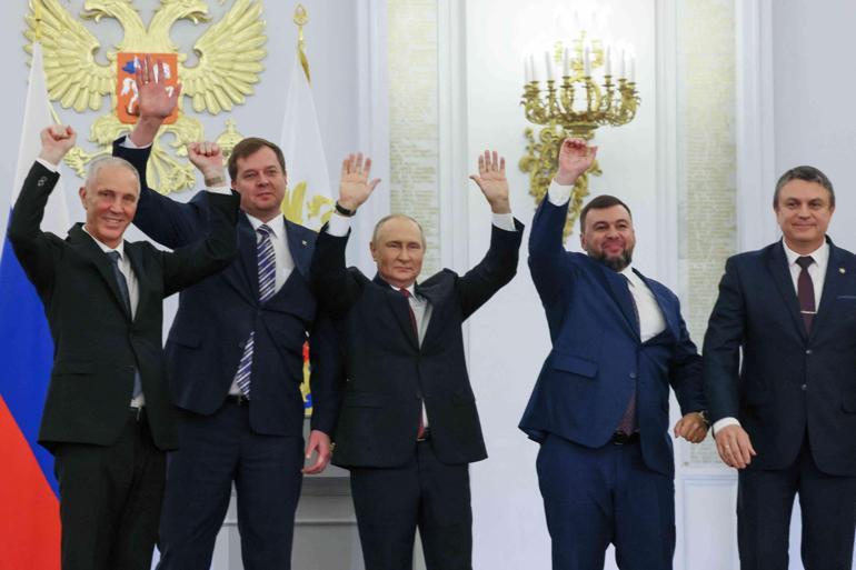 Rusya, 4 bölgeyi resmen ilhak etti