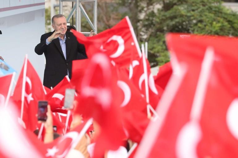 Cumhurbaşkanı Erdoğan, Sabiha Gökçen Havalimanı metrosu açtı:  Eli İstanbulda gözü başka yerlerde olanların eksiğini tamamlıyoruz