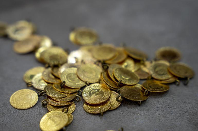 Gram altın ne kadar 1 Çeyrek altın bugün kaç TL 8 Ekim 2022 anlık altın fiyatları