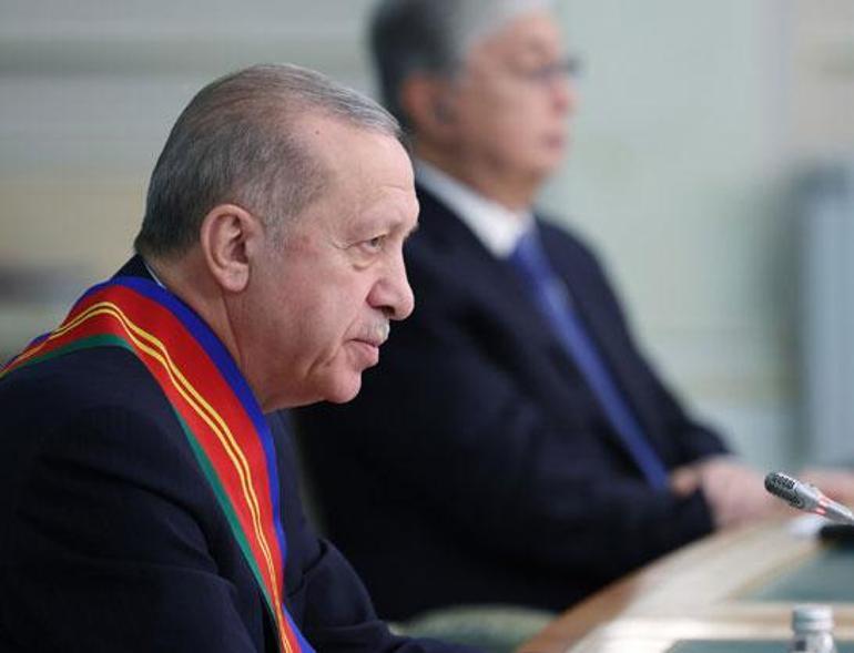 Kazakistanda devlet nişanı... Cumhurbaşkanı Erdoğan: Benim için çok farklı bir sürpriz oldu