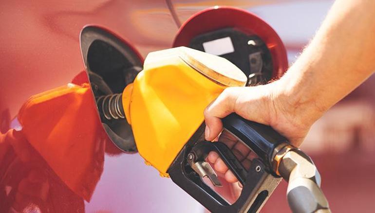 Güncel benzin motorin fiyatları ne kadar 18 Ekim 2022 en son akaryakıt fiyatları