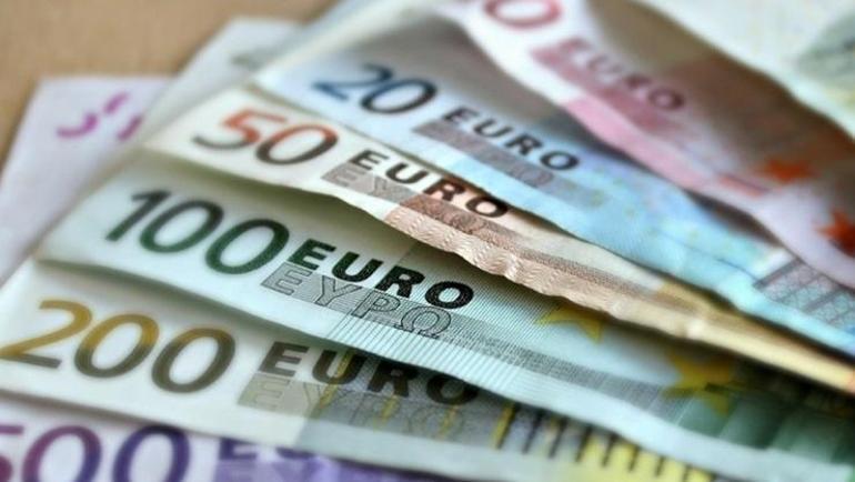 Dolar bugün kaç TL 22 Ekim 2022 güncel dolar, euro ve sterlin kuru