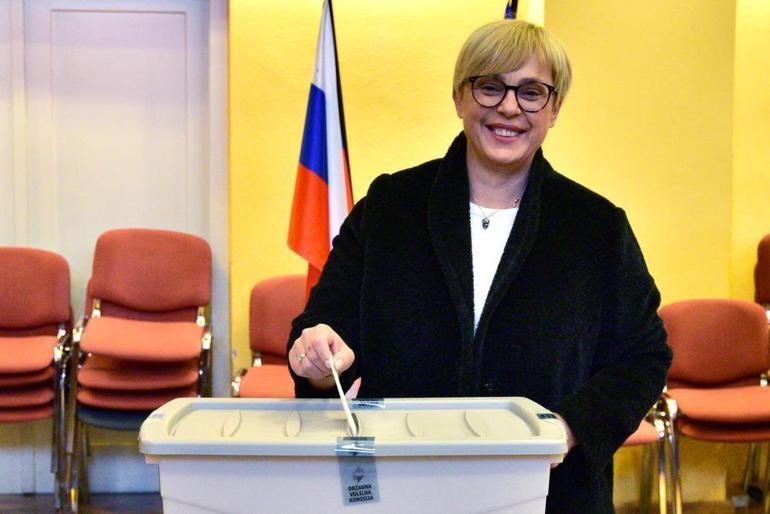 Slovenya’da cumhurbaşkanlığı seçimi ikinci tura kaldı