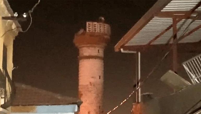 İzmir’deki deprem kaç şiddetinde nerede oldu Ölü ve yaralı var mı 4 Kasım İzmir depremi son durum