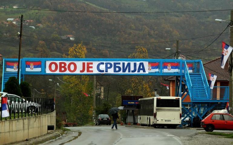 Sırbistan-Kosova arasında anlaşmazlık 300 Sırp polis istifa etti