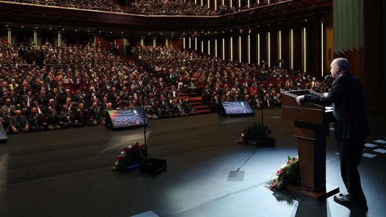 Cumhurbaşkanı Erdoğandan Türkiye Yüzyılı vurgusu: Evlatlarımızı yarının Türkiyesine hazırlıyoruz