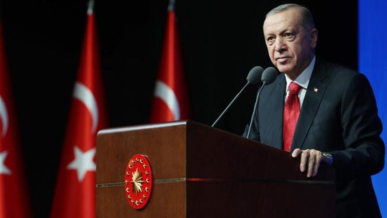 Cumhurbaşkanı Erdoğandan Türkiye Yüzyılı vurgusu: Evlatlarımızı yarının Türkiyesine hazırlıyoruz