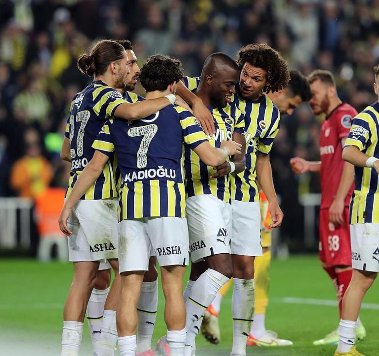 Fenerbahçe, sahasında Sivassporu 1-0 mağlup etti