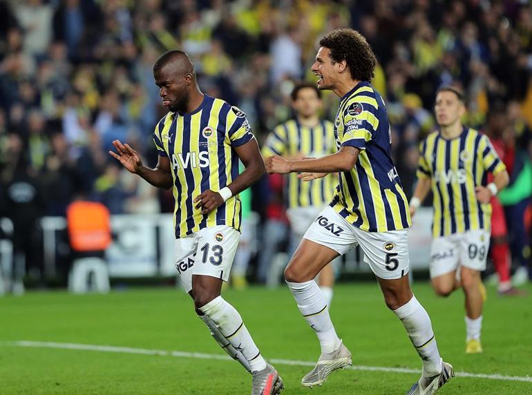 Fenerbahçe, sahasında Sivassporu 1-0 mağlup etti