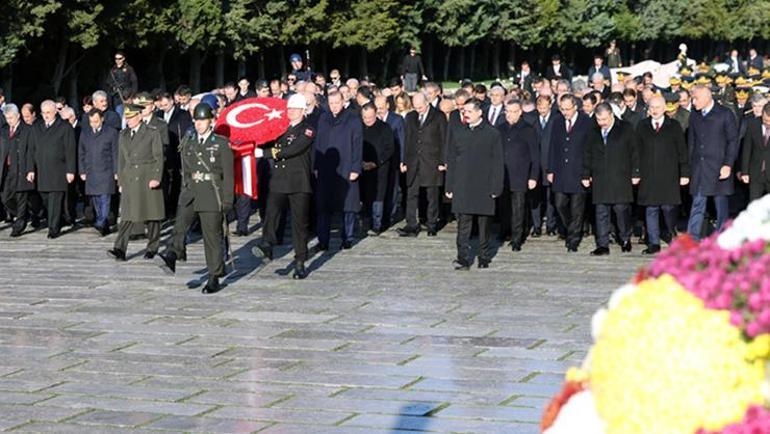 Cumhurbaşkanı Erdoğan ve devlet erkanı Anıtkabirde