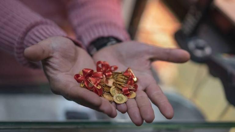 Altın fiyatlarında son durum 16 Kasım 2022 gram altın, çeyrek altın ve yarım altın fiyatları bugün ne kadar