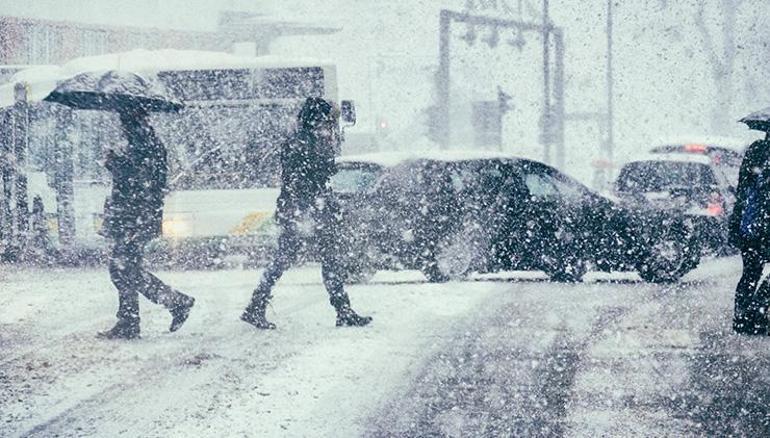İstanbula ne zaman kar yağacak İstanbul ve Ankaraya kar yağacak mı