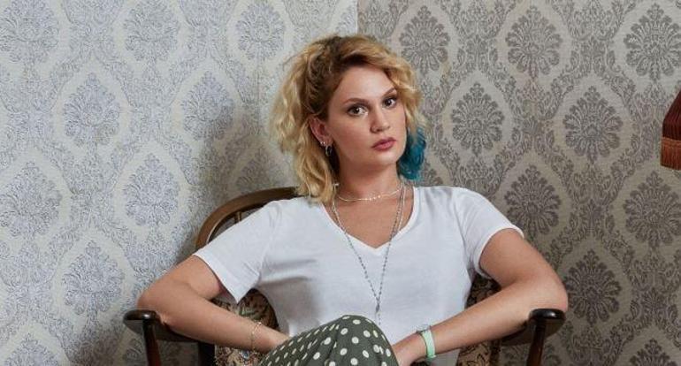 Farah Zeynep Abdullah takipçileriyle sağlık sorunlarını paylaştı