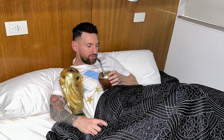 Lionel Messi, Dünya Kupasıyla yattı