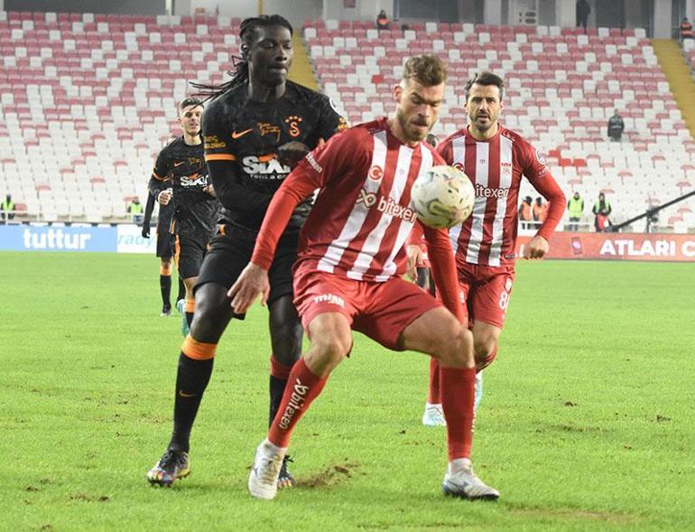 Galatasaray, Sivas deplasmanından 3 puanla dönüyor