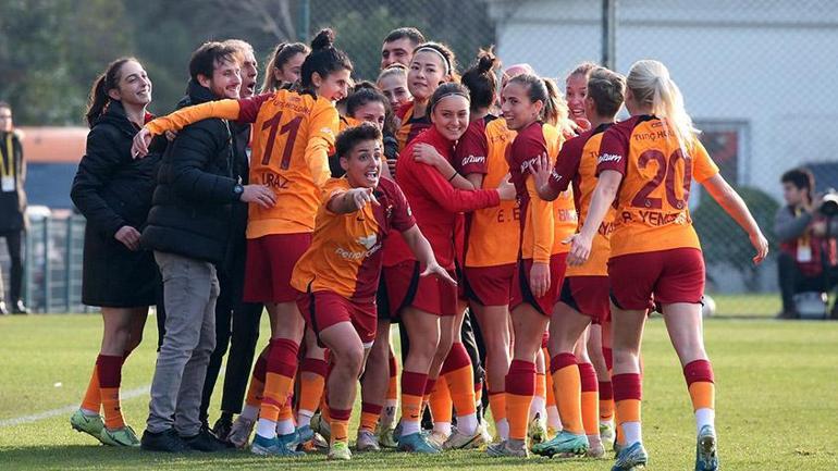 Kadın Futbol Süper Ligindeki derbide gülen taraf Galatasaray oldu