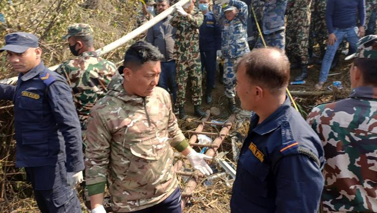 Nepaldeki uçak kazasında 68 kişi hayatını kaybetti