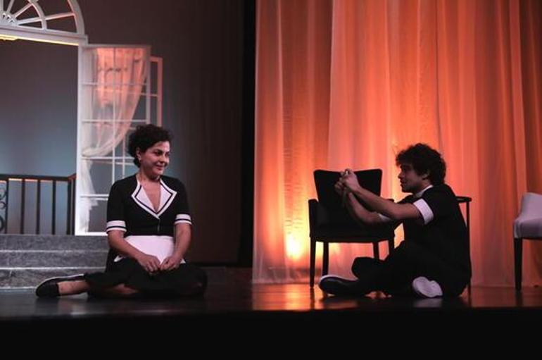 Zülfü Livaneli’nin ilk tiyatro oyunu İstanbul seyircisiyle buluşacak