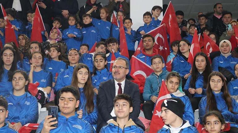 Bakan Kasapoğlu: 20 yılda sporda devrim yaptık