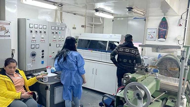 Hastaneye dönüştürülen TCG Bayraktar gemisinde 20 ameliyat