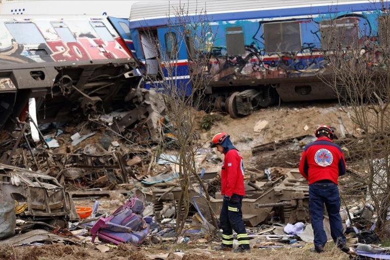 Yunanistan’daki tren faciasında ölü sayısı 38’e yükseldi