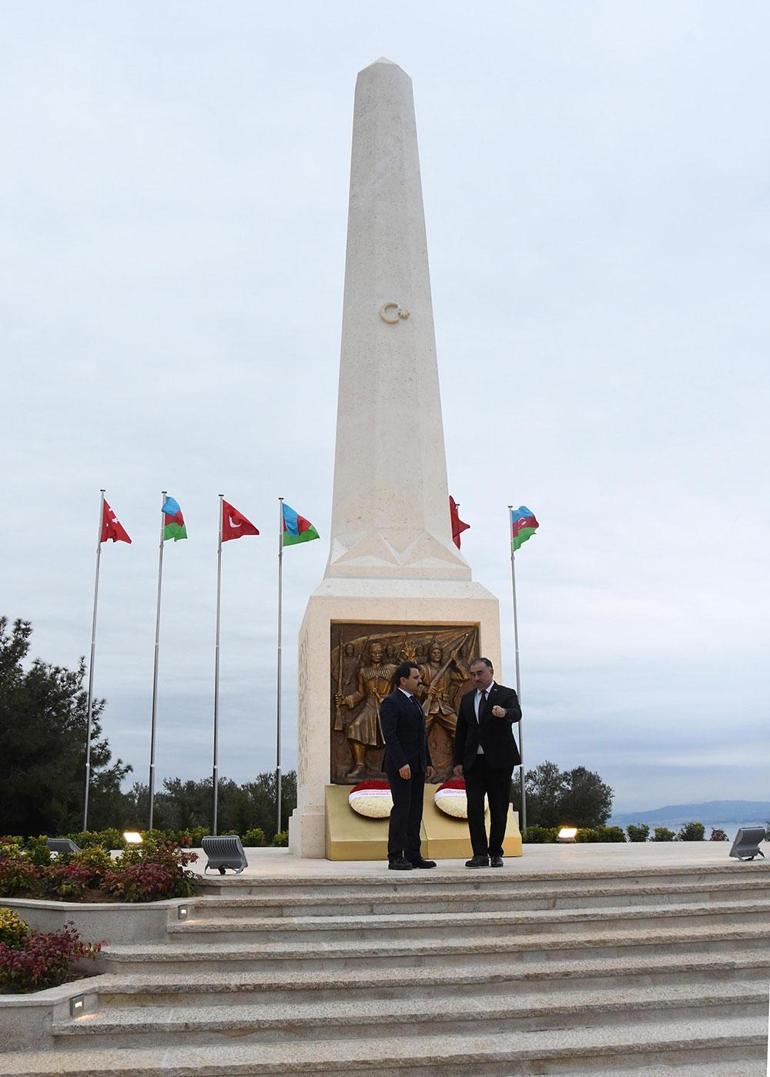 Tarihi Gelibolu Yarımadasında yapımı tamamlanan Azerbaycan Anıtı törenle açıldı