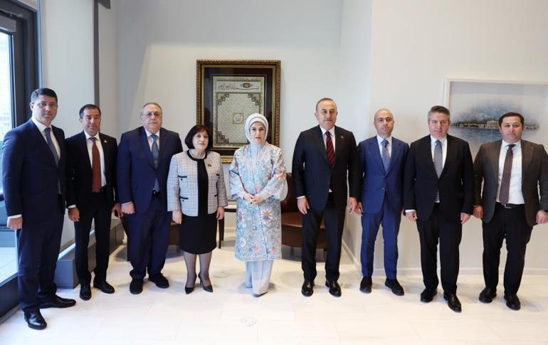 Emine Erdoğan, Azerbaycan Milli Meclis Başkanı ile görüştü