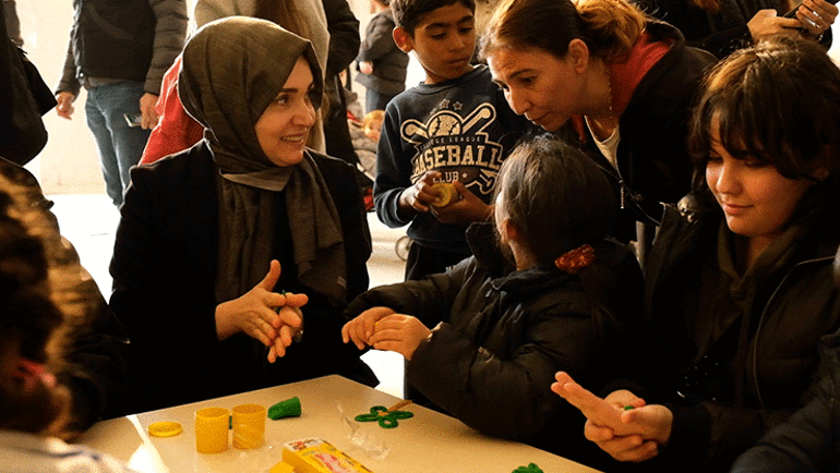 Doğanın Anneleri gönüllüleri, Gaziantep Nurdağı’nda depremzede ailelerle bir araya geldi