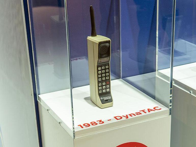3 ayda geliştirilmişti... Cep telefonuyla ilk ‘Alo’nun üzerinden 50 yıl geçti