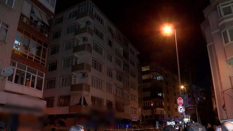 İstanbulda kolonları patlayan 46 yıllık bina tahliye edildi