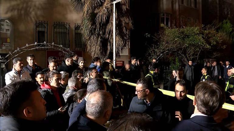 İstanbulda kolonları patlayan 46 yıllık bina tahliye edildi