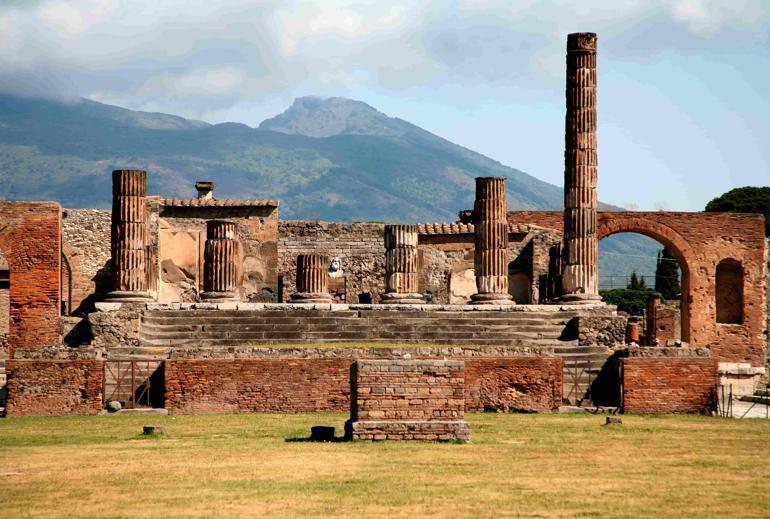 Pompeiide şaşkına çeviren keşif Beyni cama dönüştü